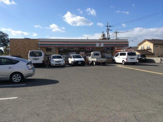 セブンイレブン明石藤江店：423m