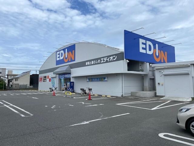 ミドリ西明石店：588m