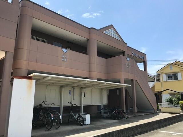 ファミリーパレス 物件画像