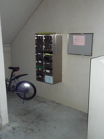 コンフォール エントランス