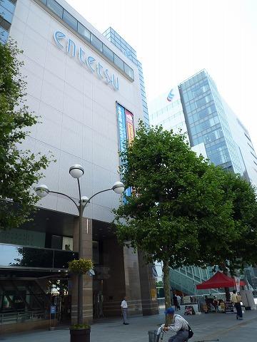 遠鉄百貨店：611m