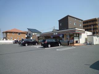 セブンイレブン浜松船越町店：707m