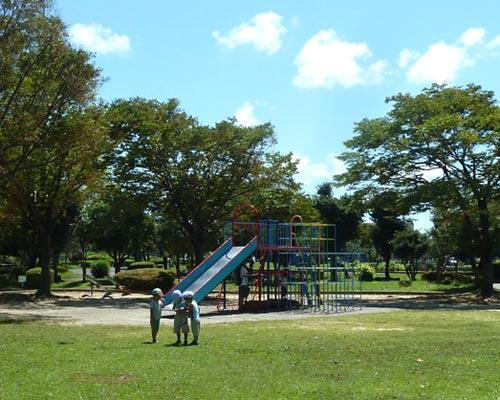 船越公園：1230m