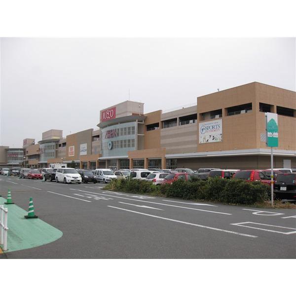 （有）上野屋上島店：1421m