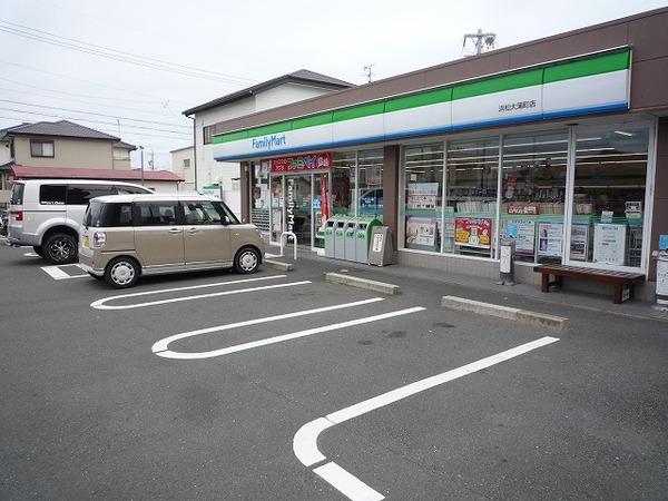 ファミリーマート浜松大蒲町店：99m