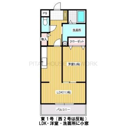 角部屋で収納多数