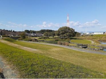 馬込川みずべの公園：40m