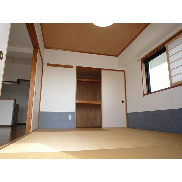 ライフ第５マンション大平台 収納