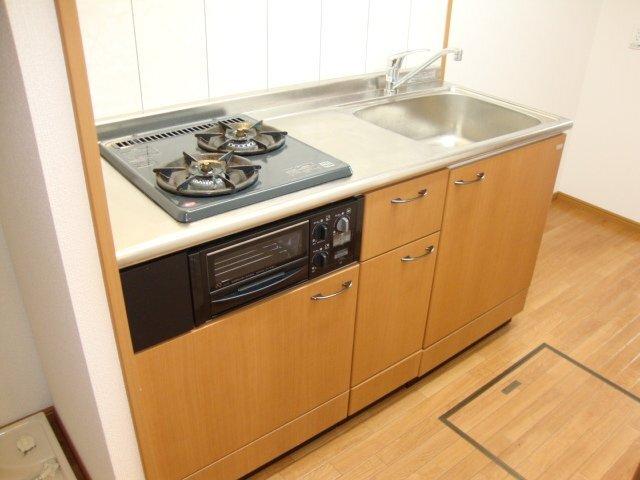 サーバタ 部屋画像