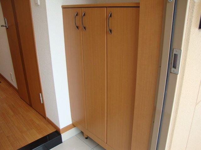 サーバタ 部屋画像