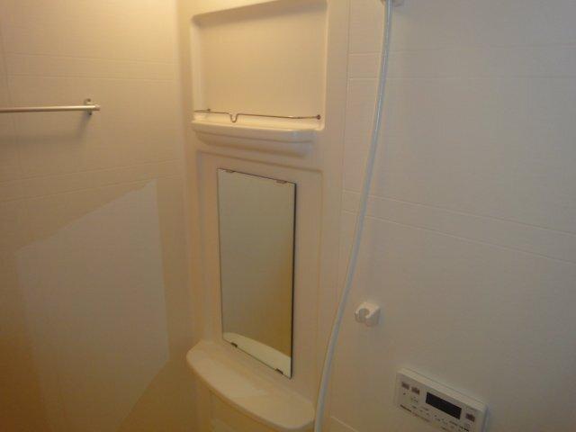 サーバタ 部屋画像