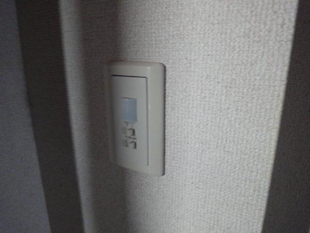 サーバタ 部屋画像