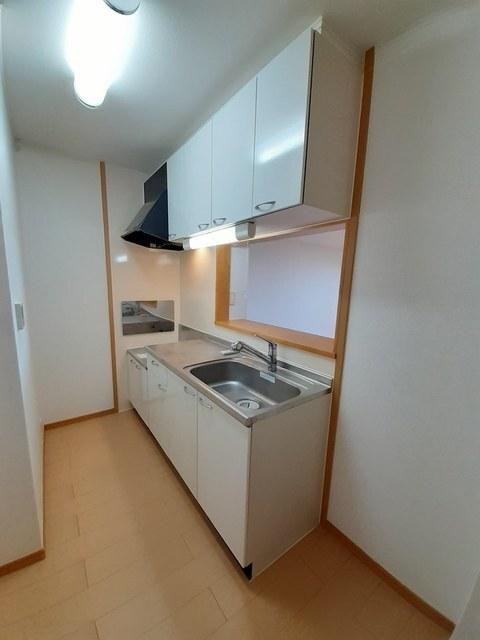 和３（202） キッチン