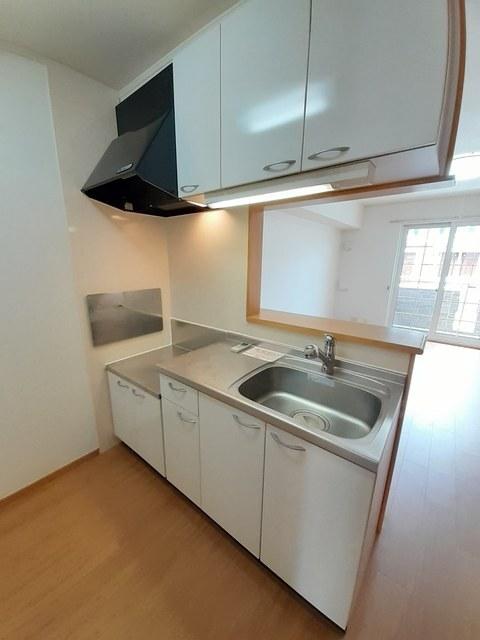 フォンテーヌＢ（102） キッチン