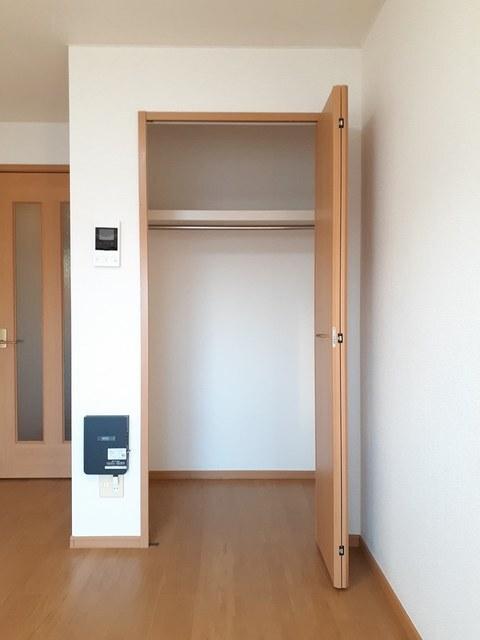 パークサイドヴィラ（703） 収納