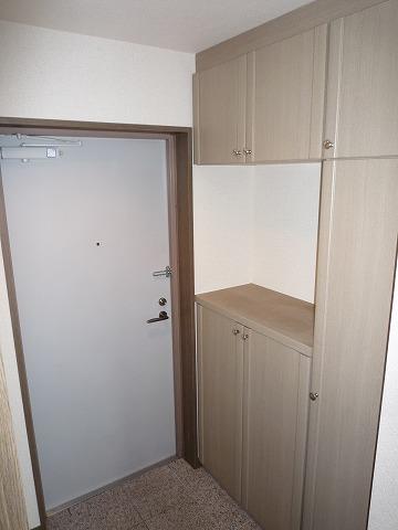 ライフ第５マンション大平台 玄関