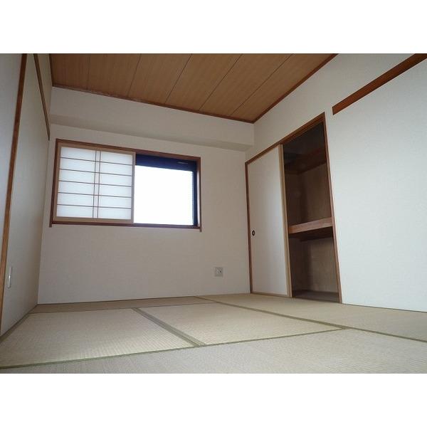 ライフ第５マンション大平台 収納