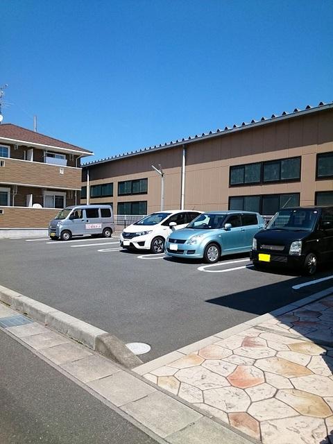 サンプリムローズⅠ（101） 駐車場