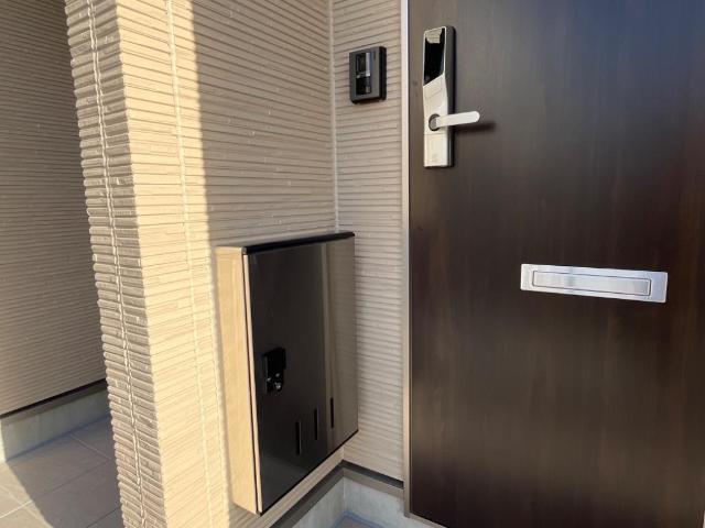 フォンテーヌ 玄関