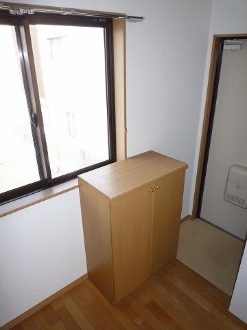 アベニュー山下 玄関