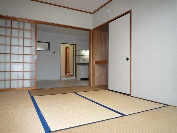 トップアイル その他