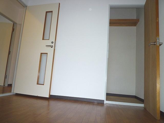 カルカソンヌ 収納