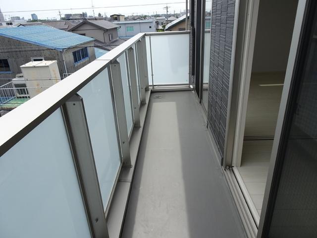 Win's Garden A（306） バルコニー