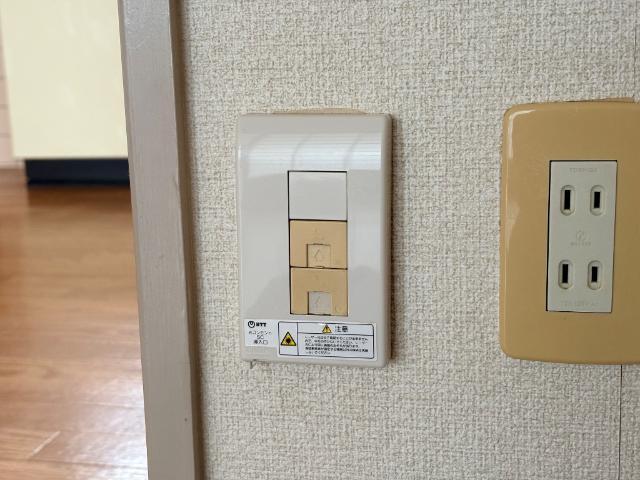 ロイヤルヒルズ高丘 部屋画像