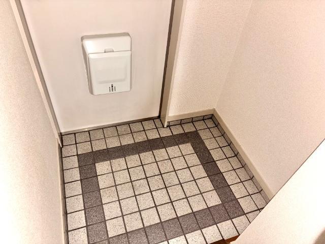 ロイヤルヒルズ高丘 部屋画像