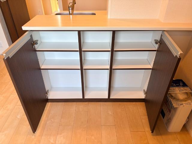プラムガーデン 収納