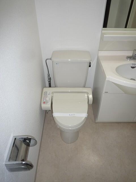 カーサ・ミラ北寺島 トイレ