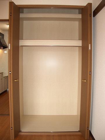 コリンシアン 収納