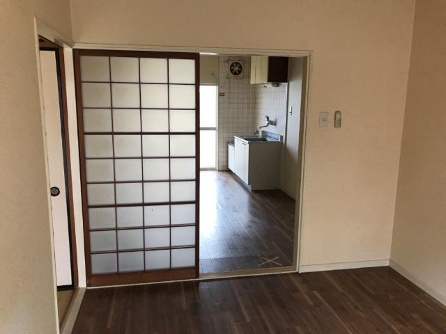 ベルキーハイツ 室内