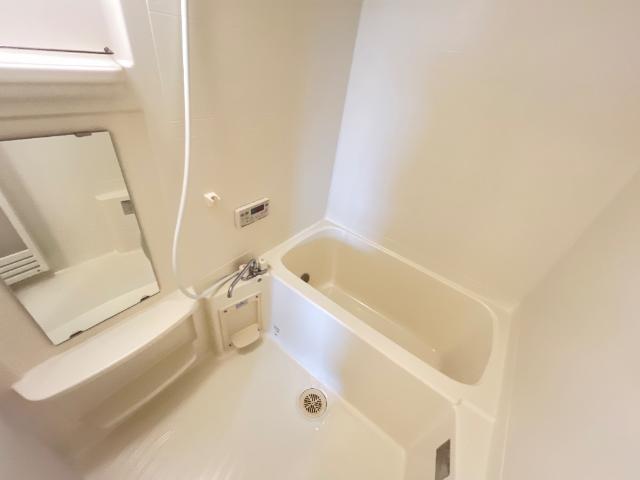 オリーブガーデン 部屋画像