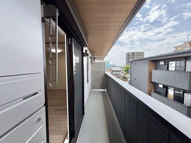 D-Hills佐藤Ⅲ（302） バルコニー