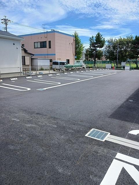 青空ハイム佐藤（103） 駐車場