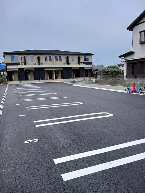 グランドセイバリー（207） 駐車場