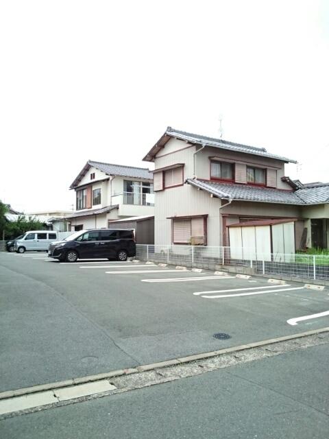 フェリチータ（202） 駐車場