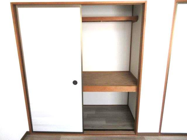 カトルセゾン　B棟（101） 収納