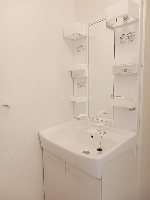 ルーナクレシェンテ（101） 洗面
