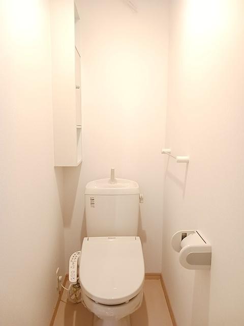 ルーナクレシェンテ（102） トイレ