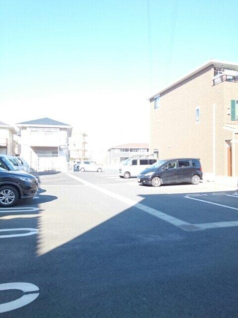 グラン　ソレイユ　Ｔ（101） 駐車場