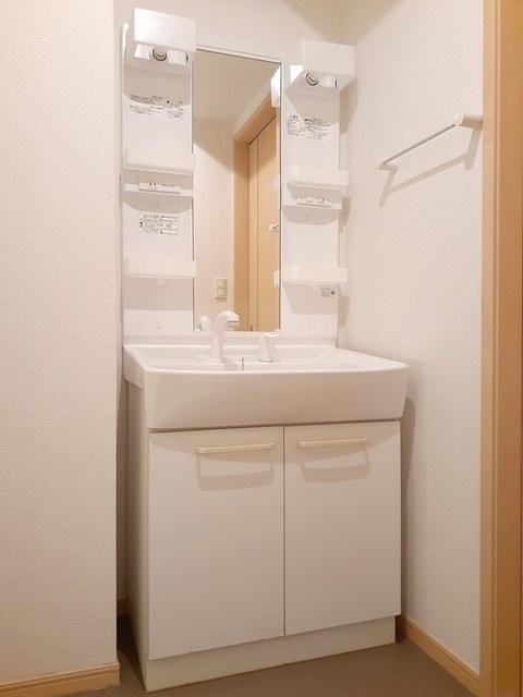 クレディヒル（101） 洗面