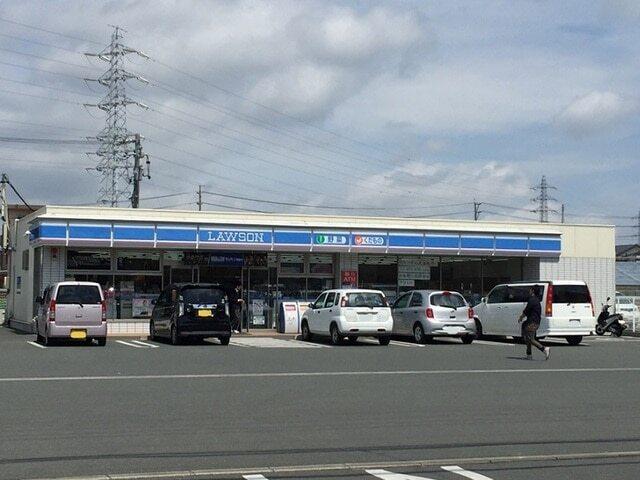 ローソン浜松姫街道店：65m