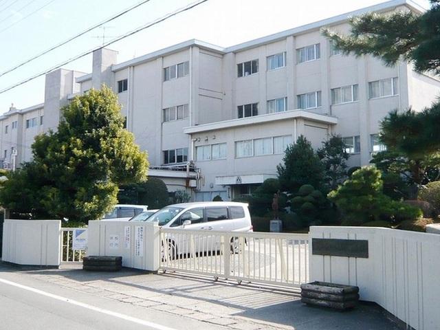浜松市立大瀬小学校：350m