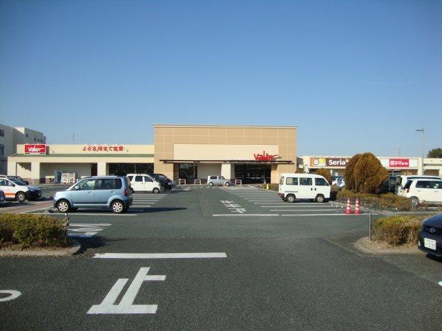 バロー高塚店：1173m
