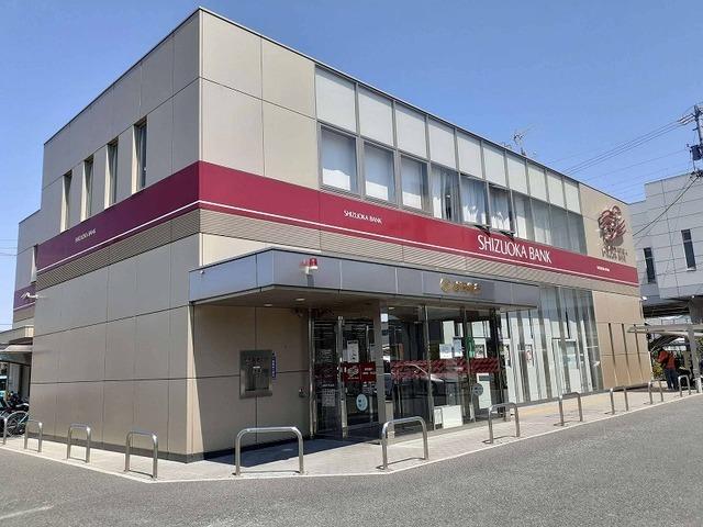 静岡銀行上島支店：600m