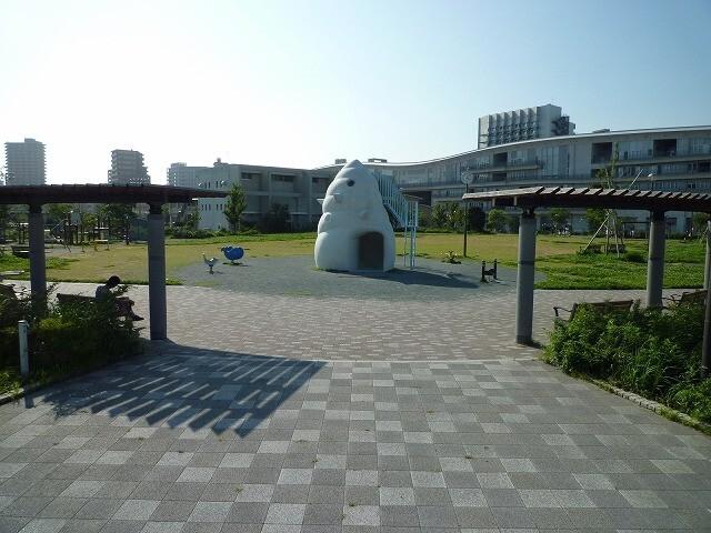 静岡文化芸術大学：2095m
