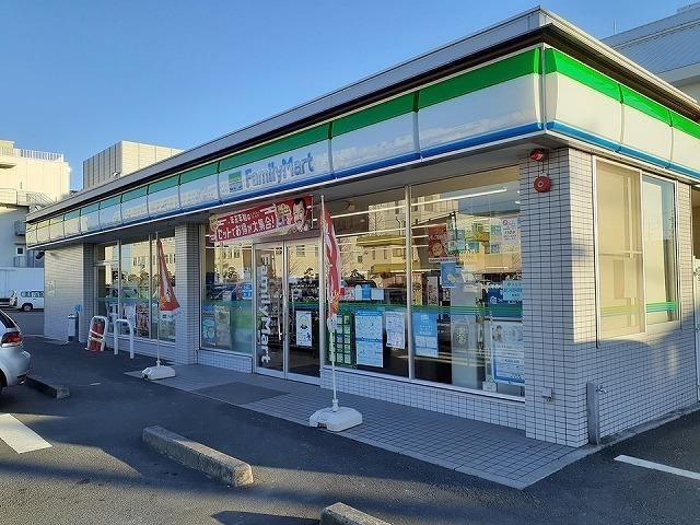 ファミリーマート浜松市野店：500m