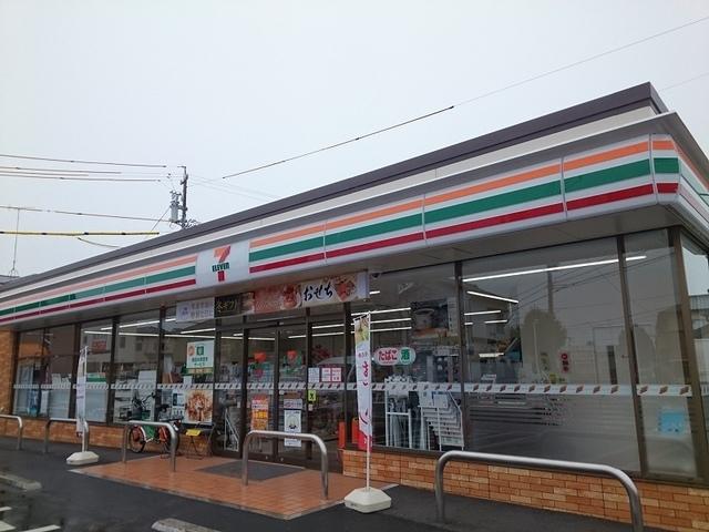セブンイレブン浜松芳川店：290m